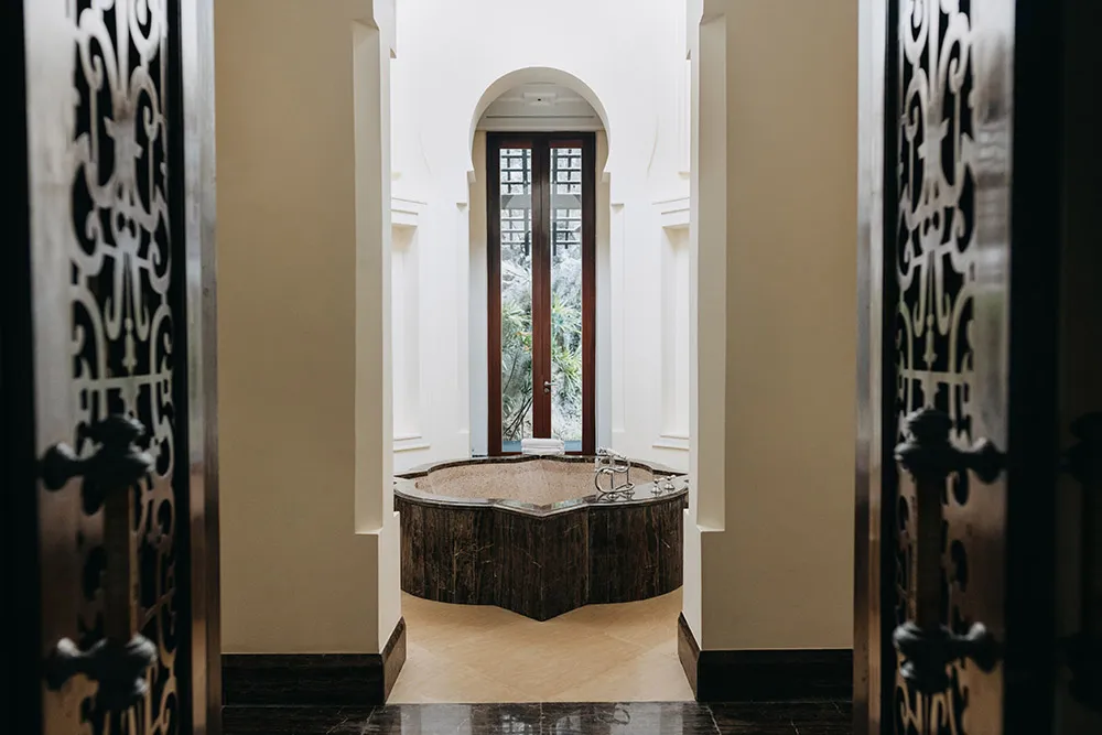 Wedding at Four Seasons Resort Langkawi. Peter Herman Photography. theweddingnotebook.com