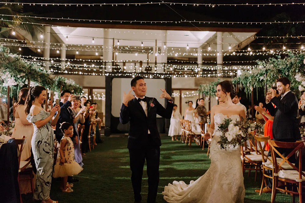 Photo by Fire Wood And Earth. theweddingnotebook.com