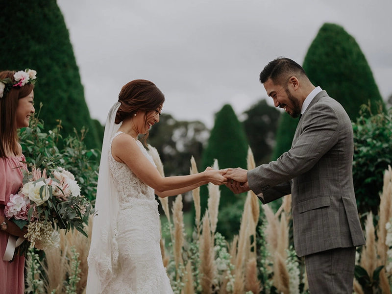 A Romantic Outdoor Wedding With a Touch of Burgundy at a Winery in Melbourne