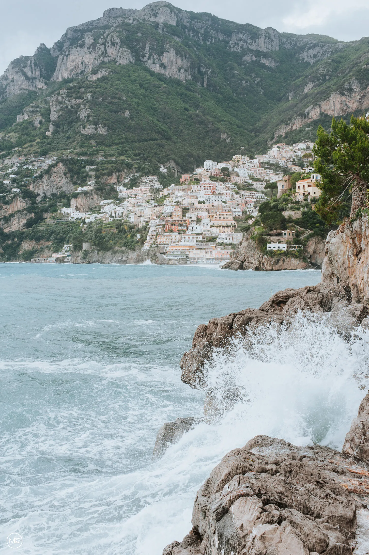 Destination wedding in Portofino, Italy. Munkeat Photography. theweddingnotebook.com