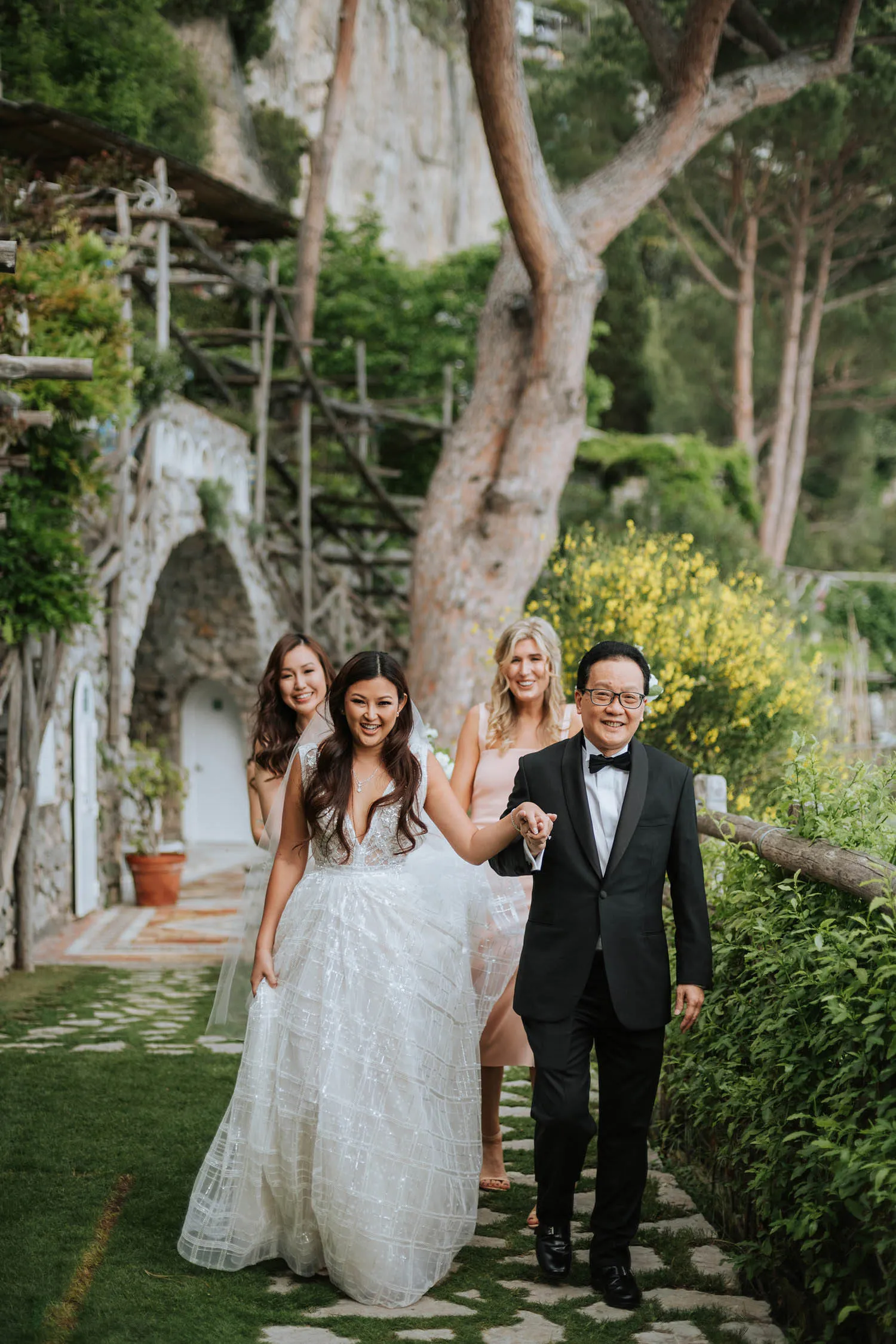 Destination wedding in Portofino, Italy. Munkeat Photography. theweddingnotebook.com