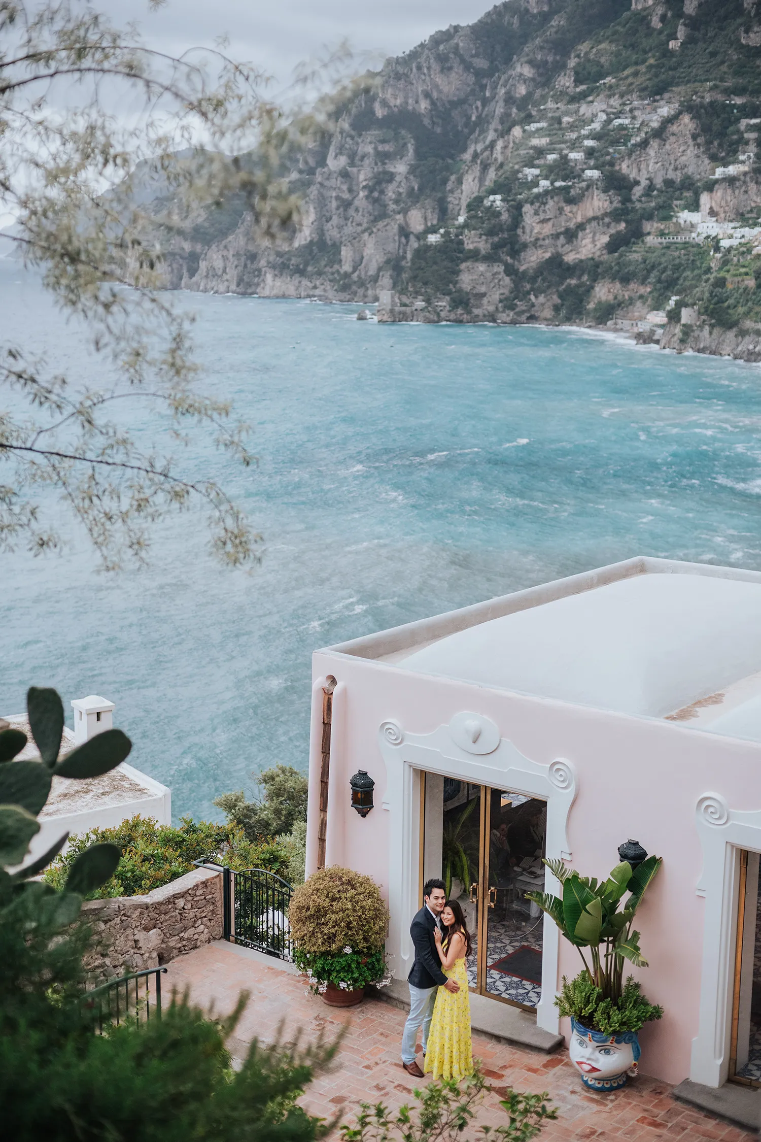 Destination wedding in Portofino, Italy. Munkeat Photography. theweddingnotebook.com