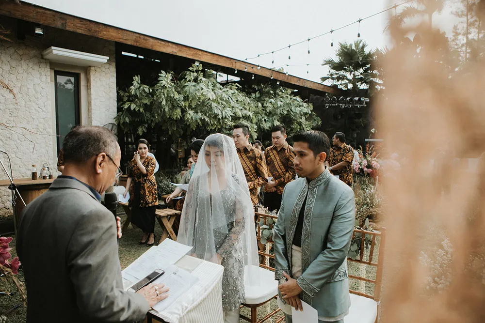Photo by Iluminen. theweddingnotebook.com