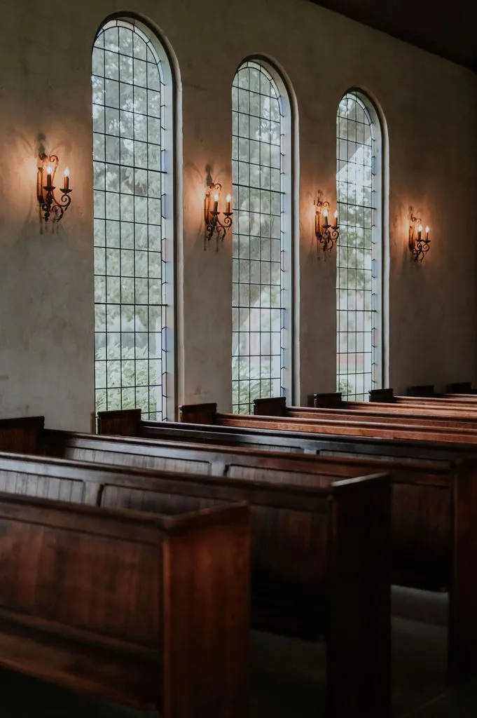 Jasmine. A Photography. www.theweddingotebook.com