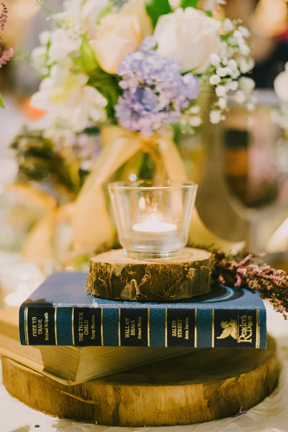 Andri Tei Photography. theweddingnotebook.com