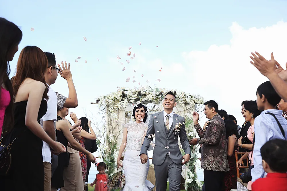 Photo by Axioo. theweddingnotebook.com