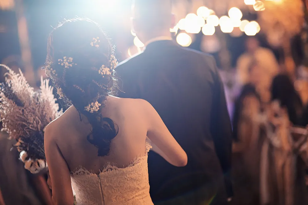 Photo by Axioo. theweddingnotebook.com