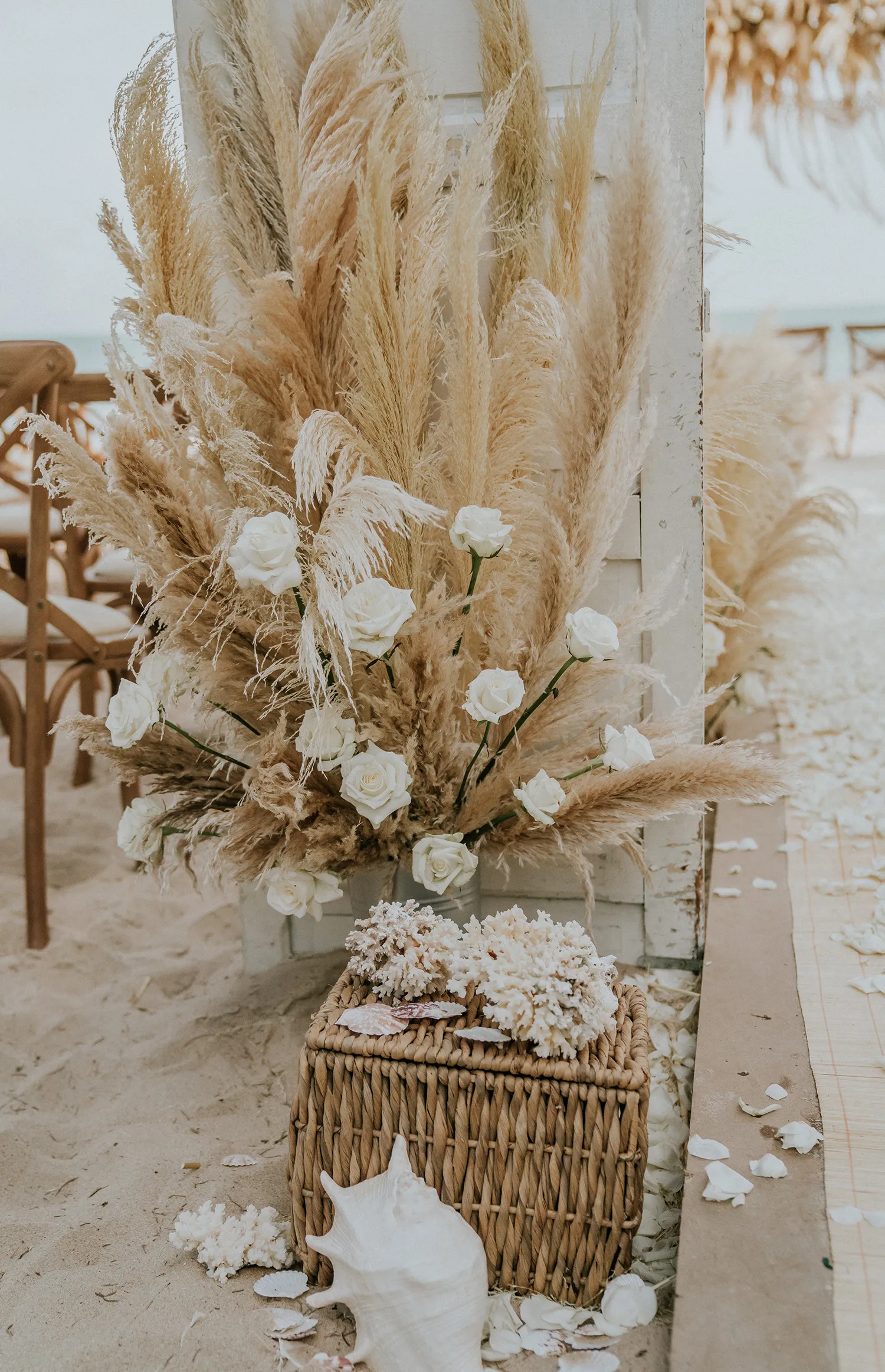 Photography by Hipster Wedding. theweddingnotebook.com