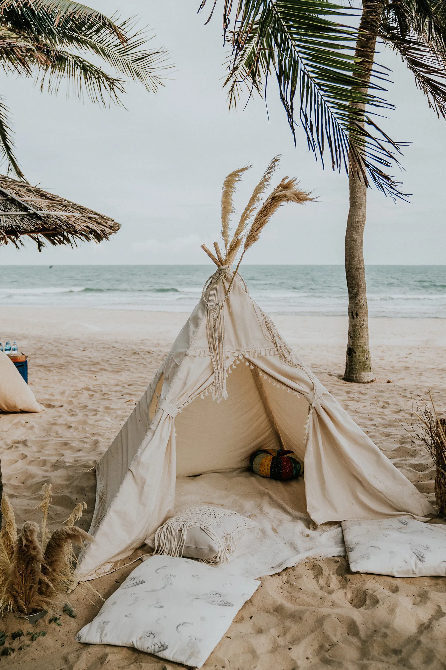 Photography by Hipster Wedding. theweddingnotebook.com