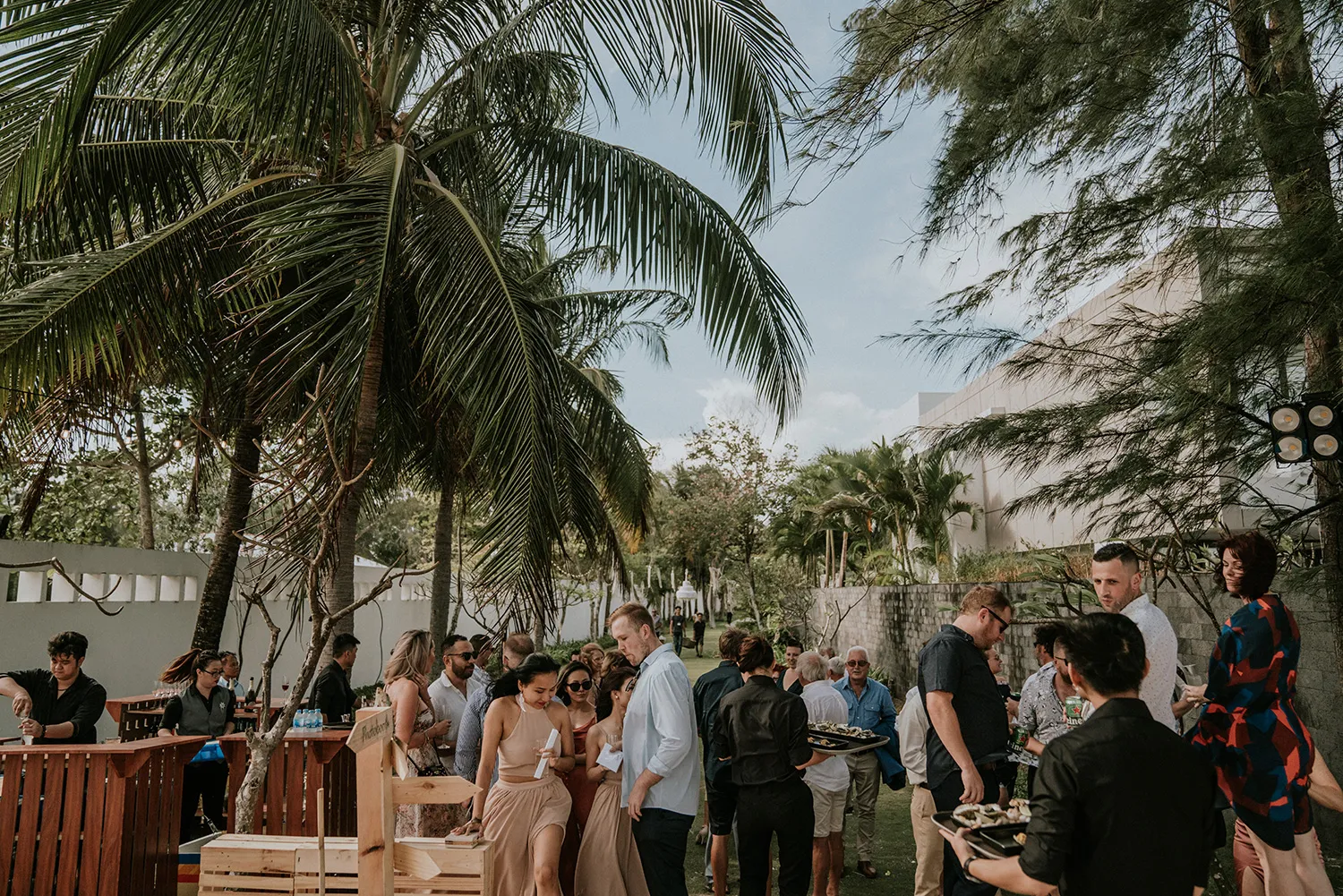 Photography by Hipster Wedding. theweddingnotebook.com