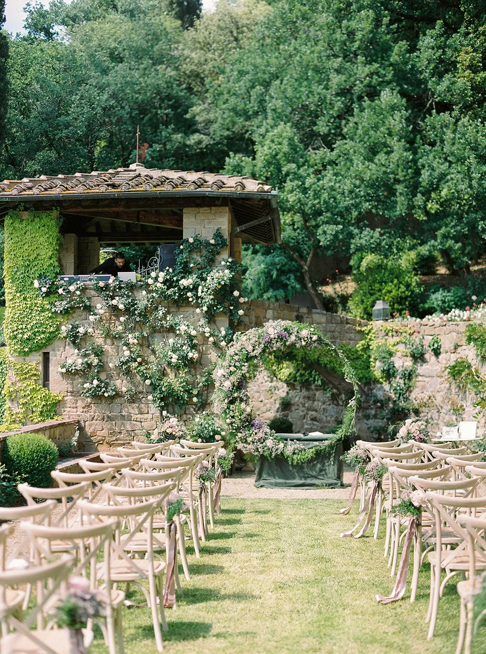 Jenny Tong Photography. theweddingnotebook.com