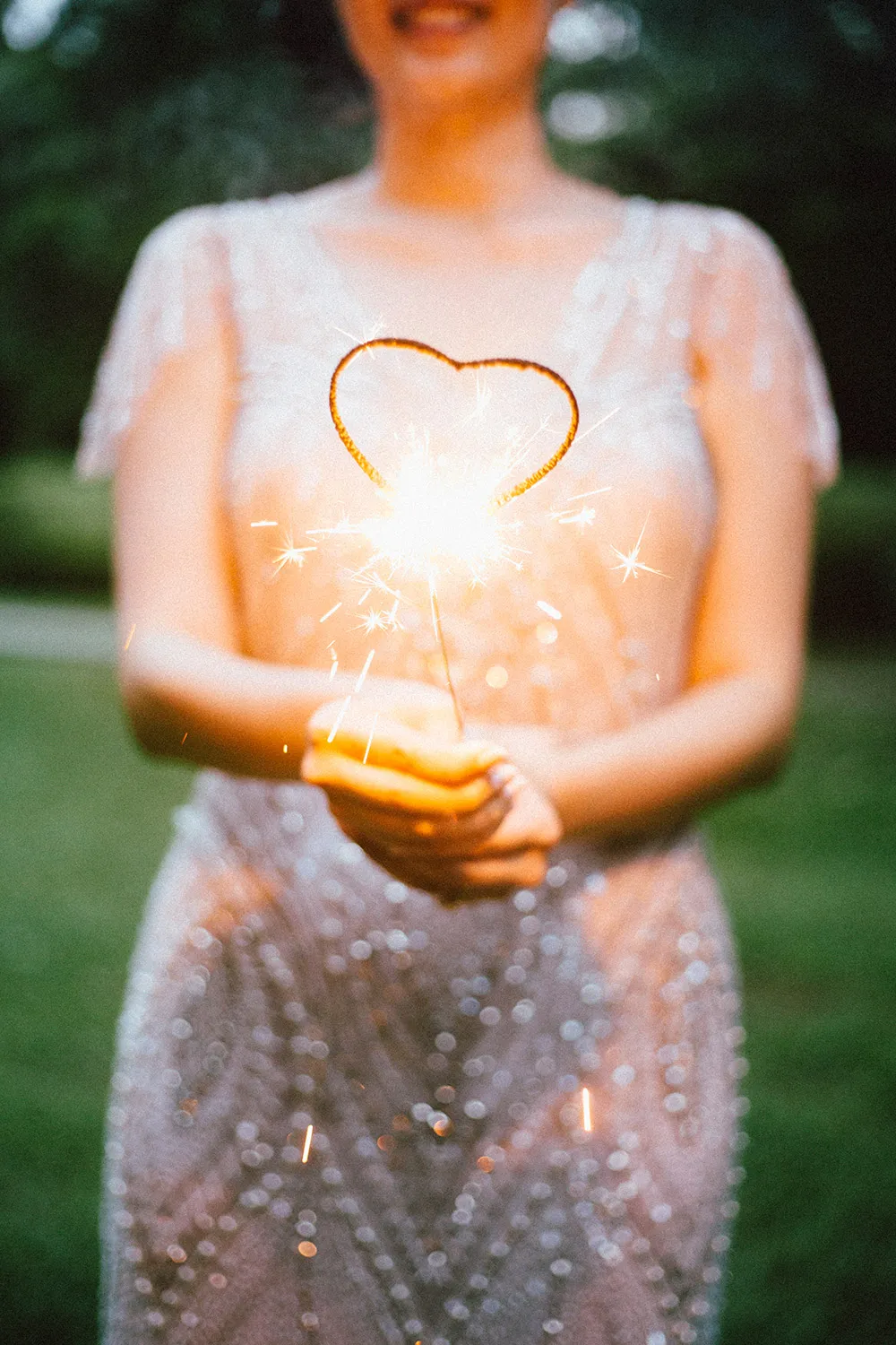 Photo by AndroidsinBoots Photography. theweddingnotebook.com