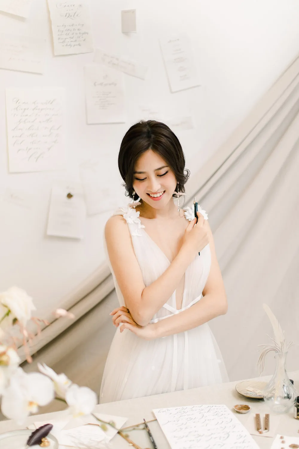 Photo by Tomek Cheung Photography. theweddingnotebook.com