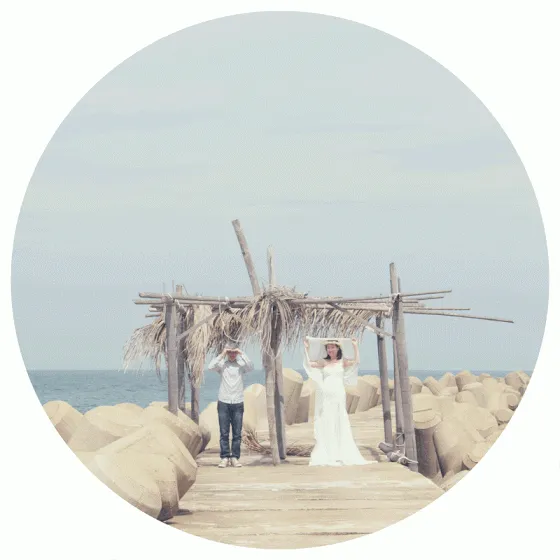 Photo by Douglas Ho. theweddingnotebook.com 