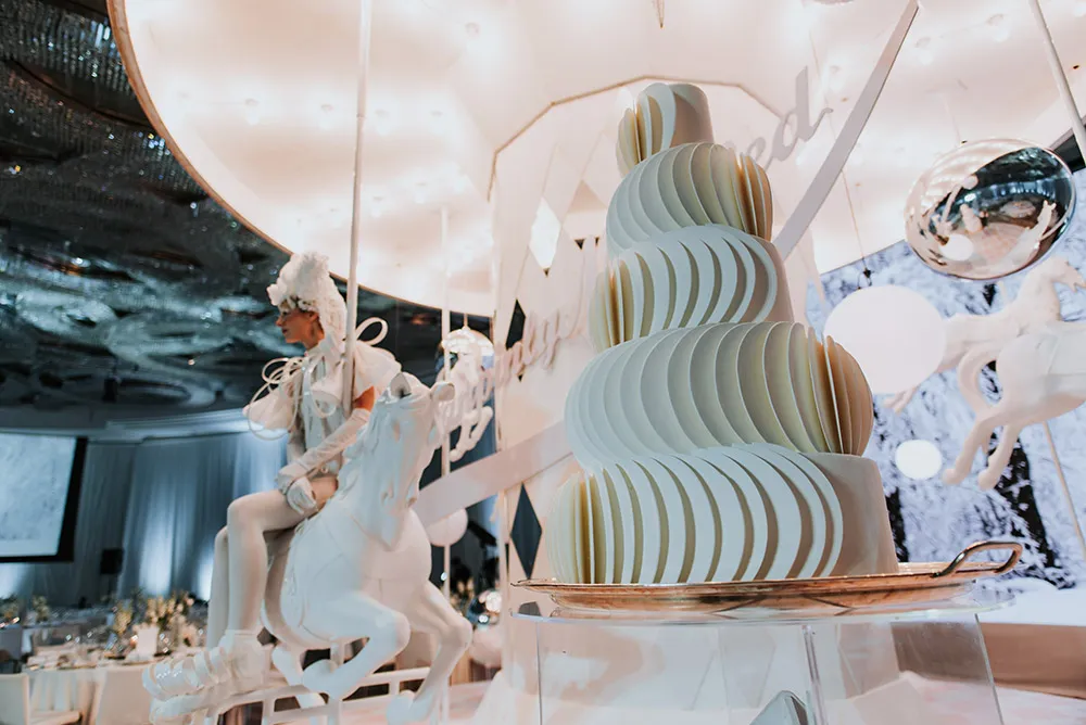 Photo by Louis Gan Photography. theweddingnotebook.com