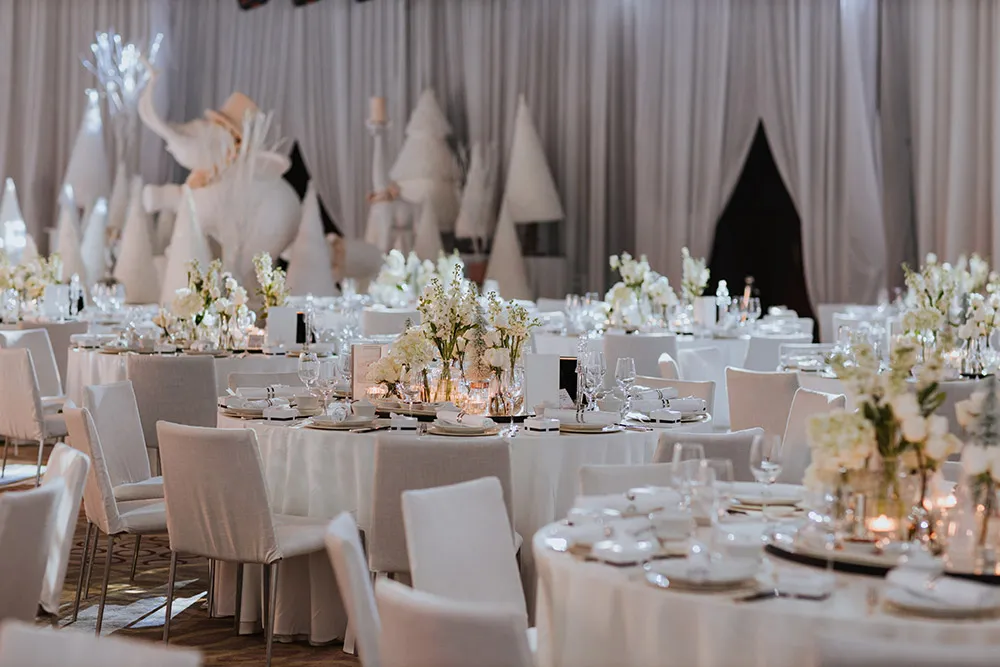 Photo by Louis Gan Photography. theweddingnotebook.com