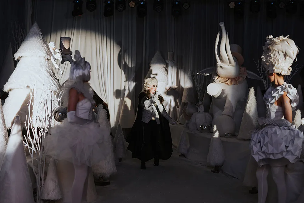 Photo by Louis Gan Photography. theweddingnotebook.com