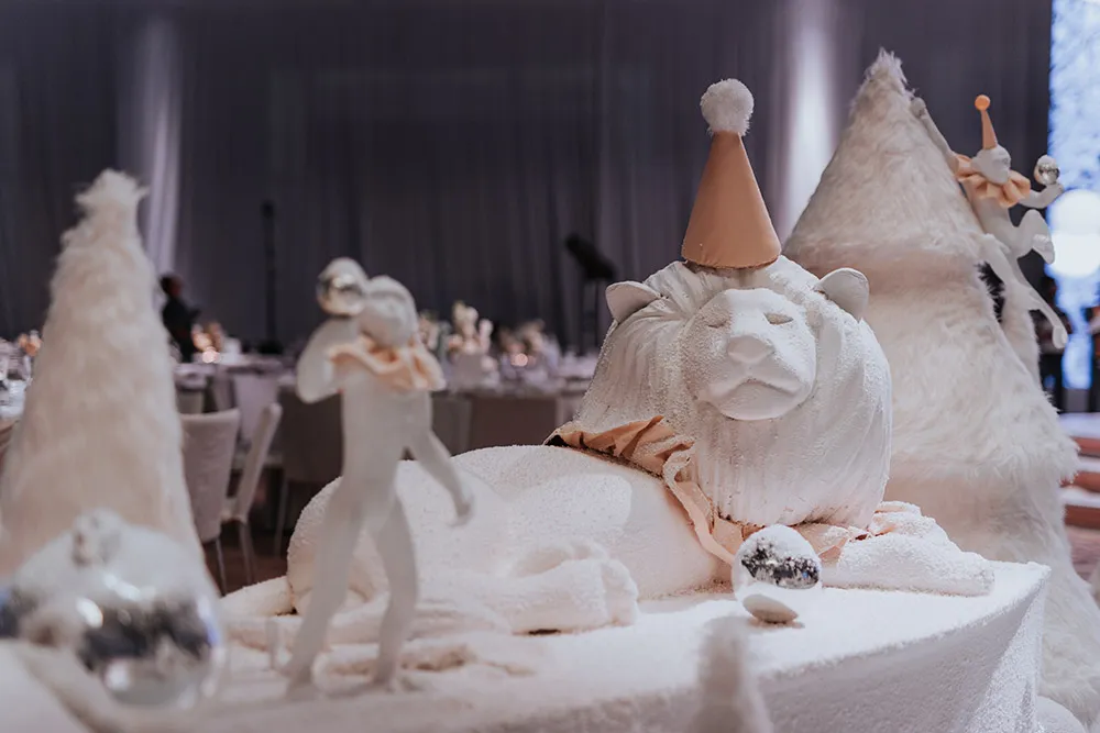 Photo by Louis Gan Photography. theweddingnotebook.com