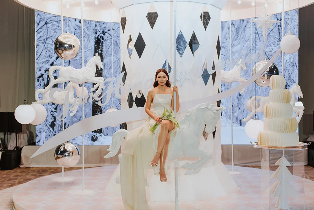 Photo by Louis Gan Photography. theweddingnotebook.com