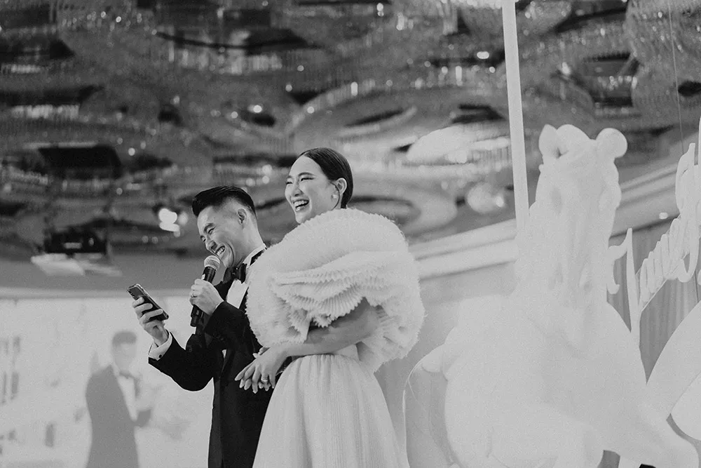 Photo by Louis Gan Photography. theweddingnotebook.com