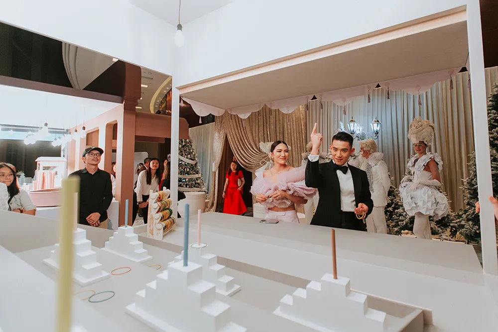 Photo by Louis Gan Photography. theweddingnotebook.com