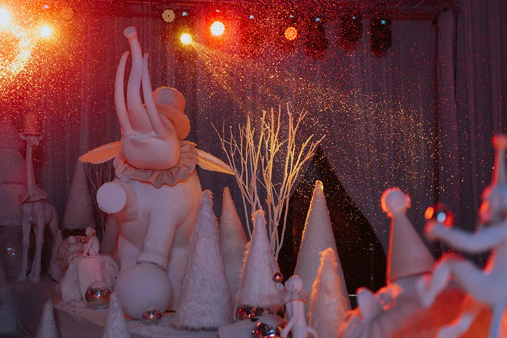 Photo by Louis Gan Photography. theweddingnotebook.com