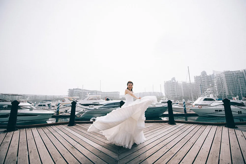 Dennis Yap Photography. theweddingnotebook.com