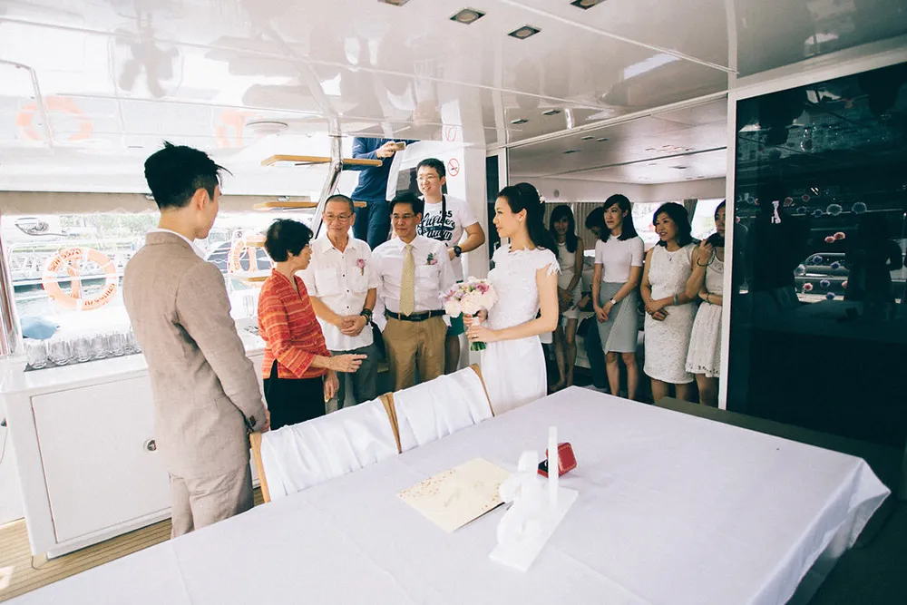 Dennis Yap Photography. theweddingnotebook.com