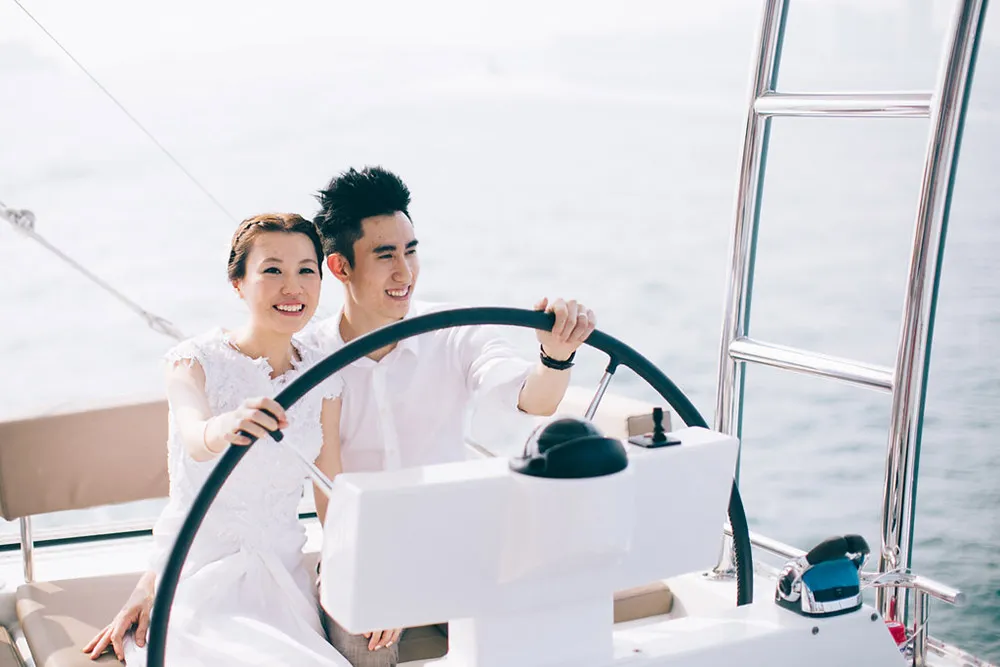 Dennis Yap Photography. theweddingnotebook.com