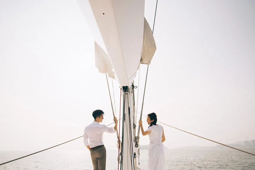 Dennis Yap Photography. theweddingnotebook.com