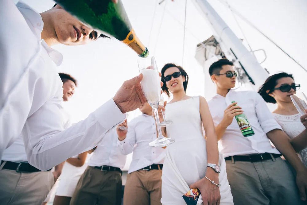 Dennis Yap Photography. theweddingnotebook.com