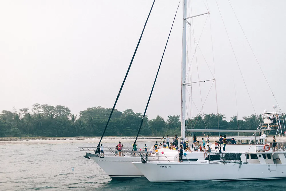 Dennis Yap Photography. theweddingnotebook.com