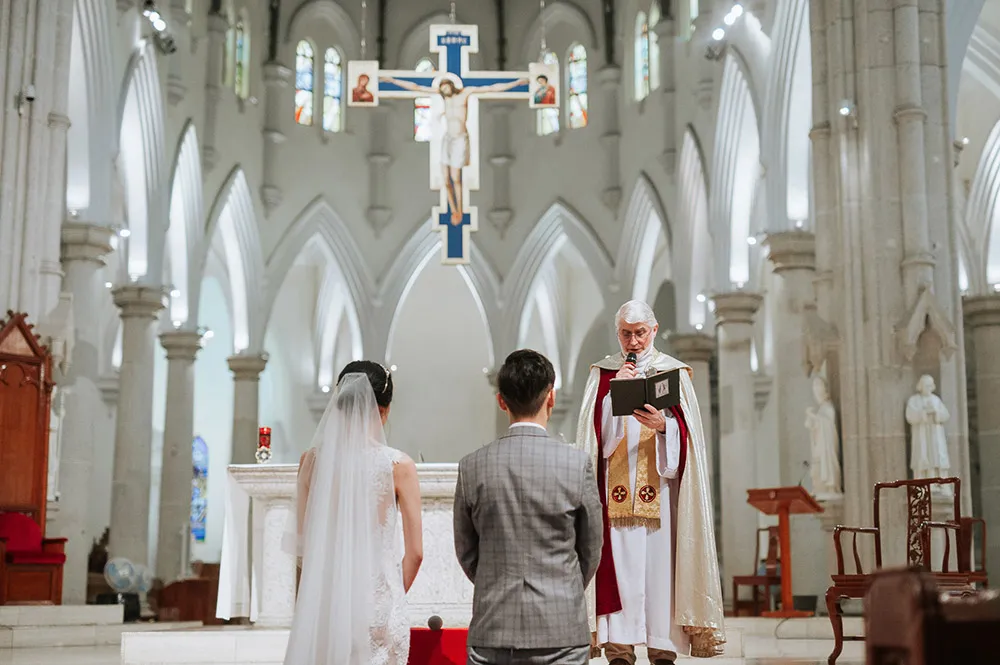 Photo by Chester Kher Creations. theweddingnotebook.com