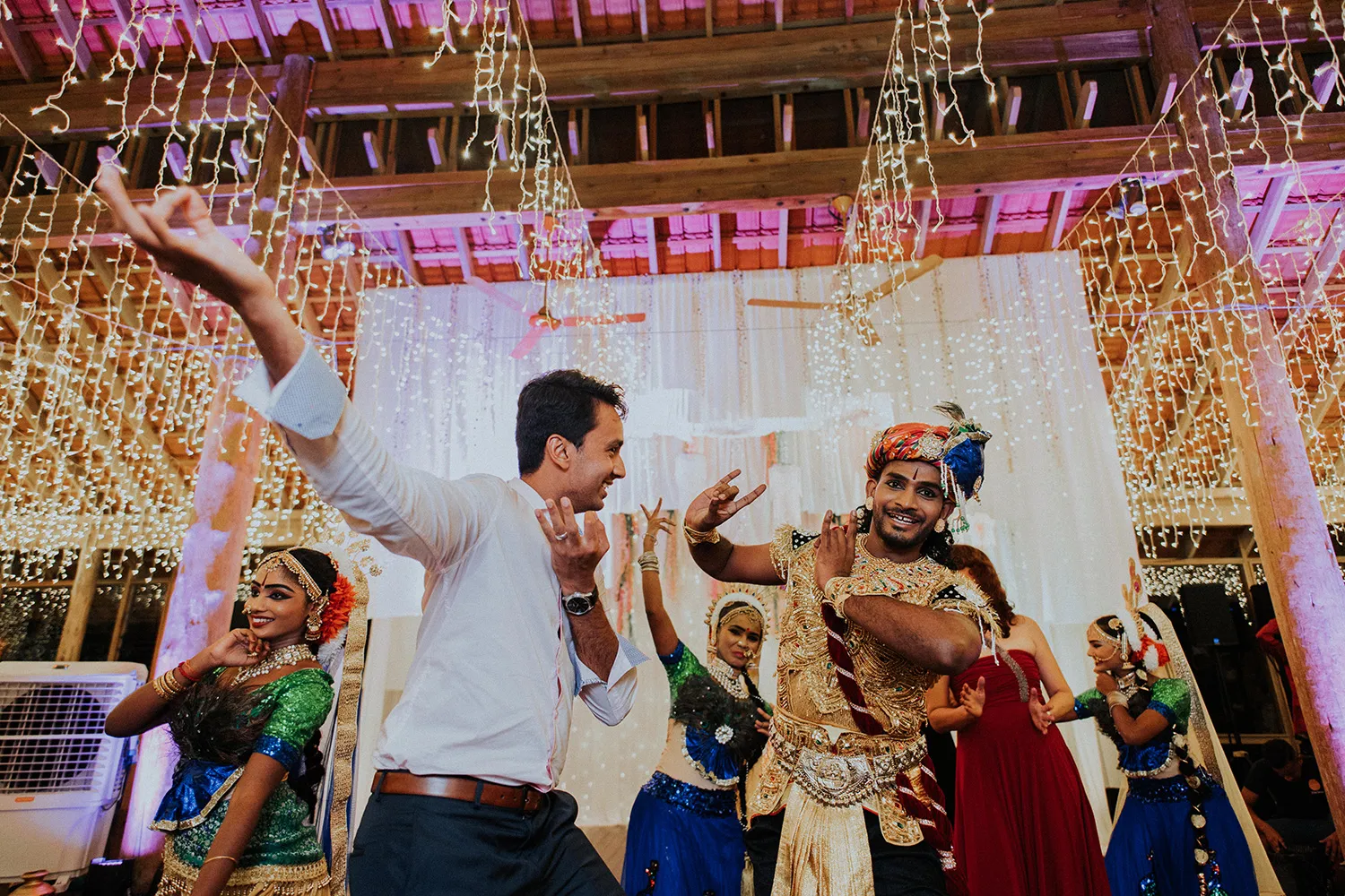 Louis Gan Photography. theweddingnotebook.com