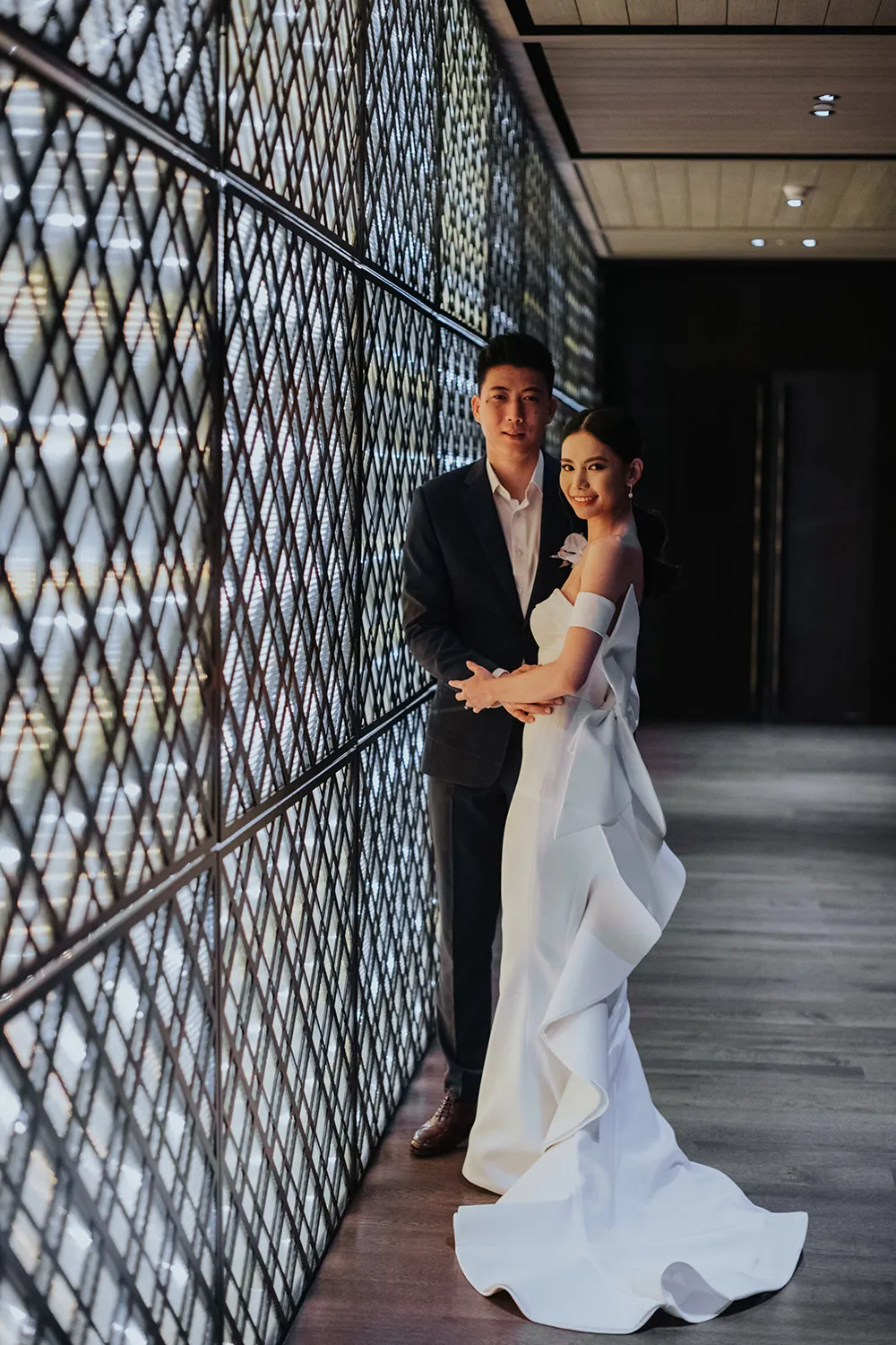 Photo Munkeat Photography. theweddingnotebook.com