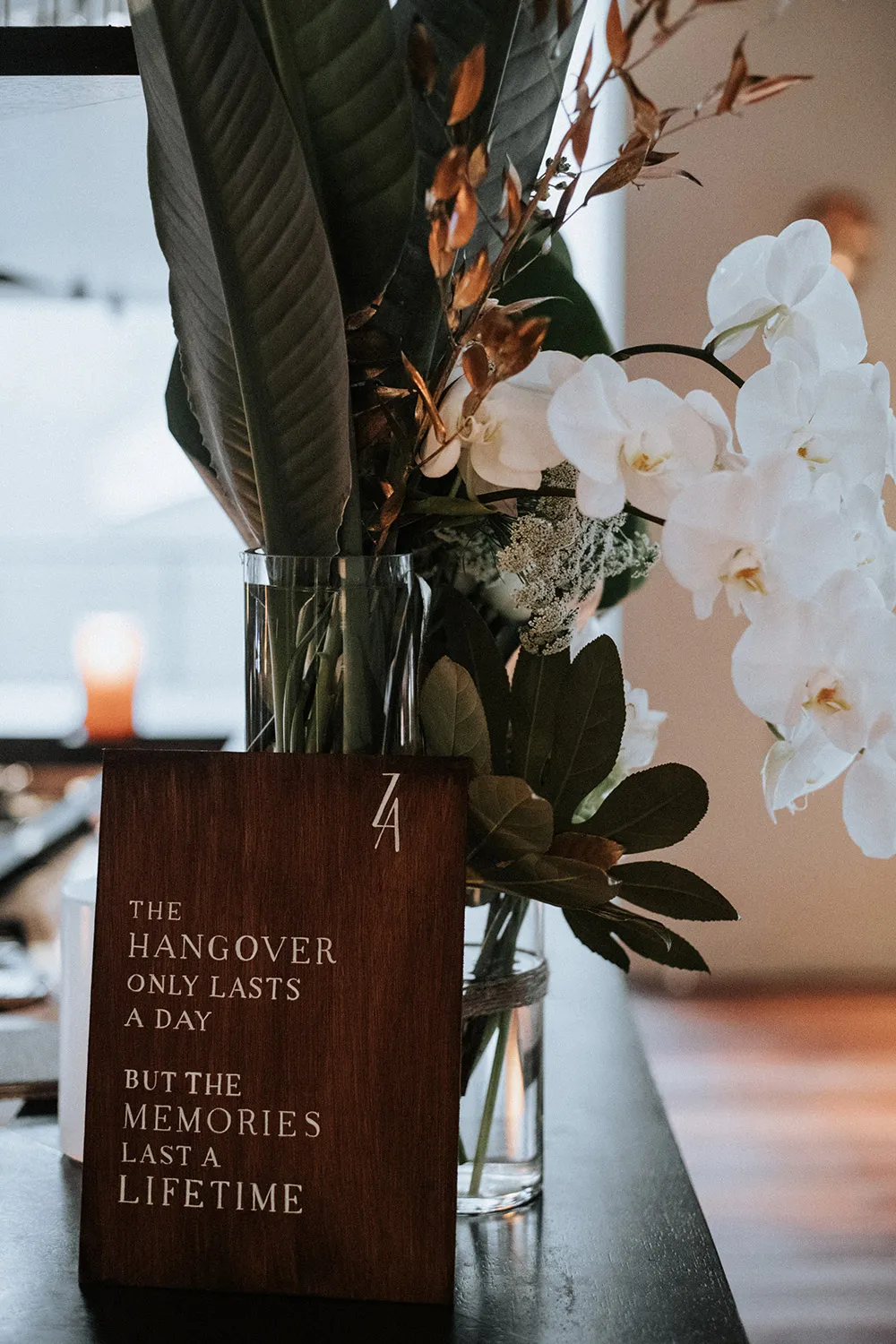 Photo Munkeat Photography. theweddingnotebook.com