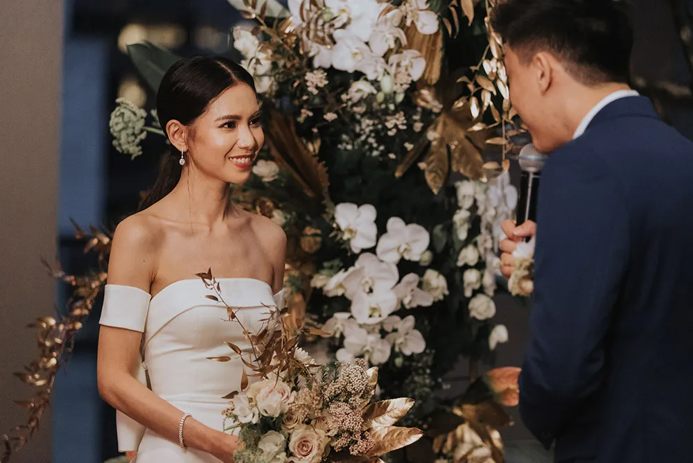 Photo Munkeat Photography. theweddingnotebook.com