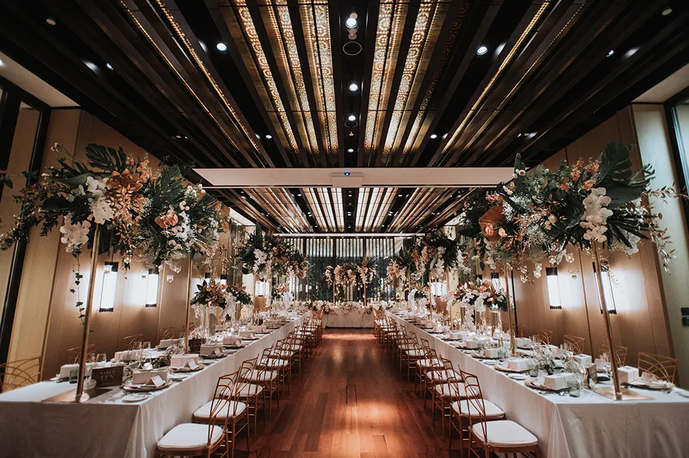 Photo Munkeat Photography. theweddingnotebook.com