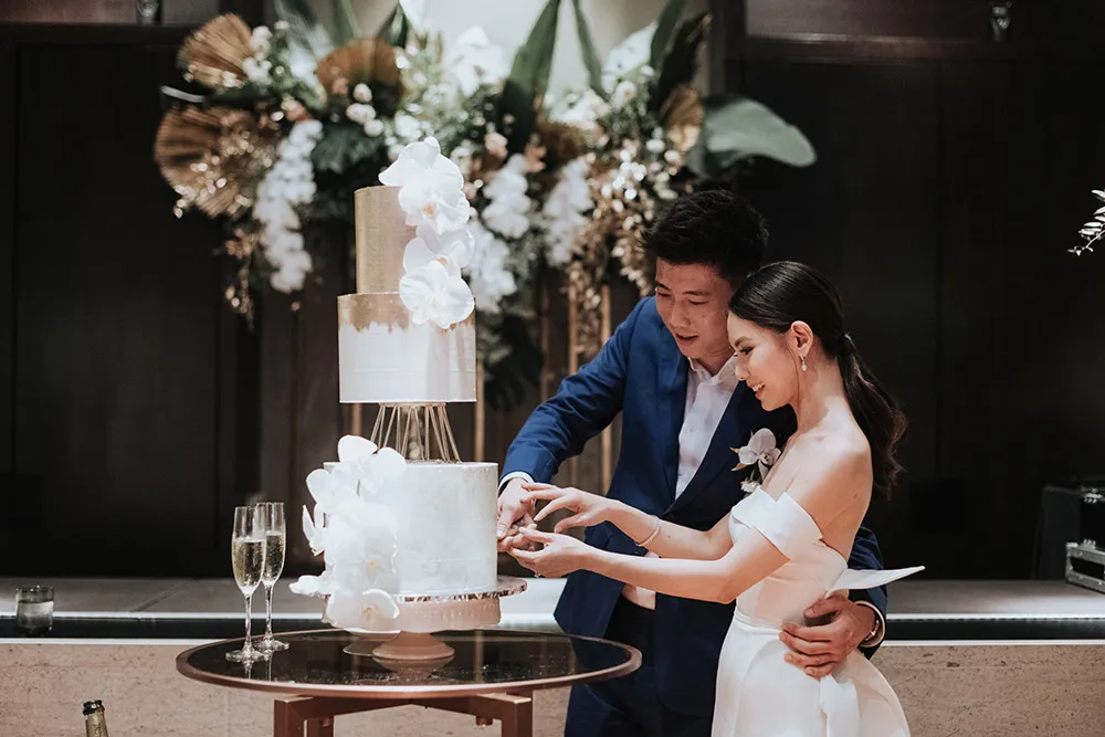 Photo Munkeat Photography. theweddingnotebook.com