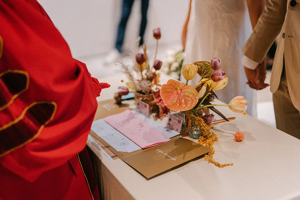 Photo by Multifolds. theweddingnotebook.com