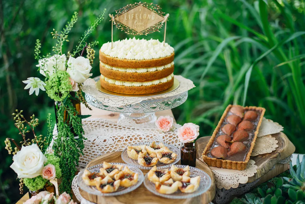 Bloc Memoire Photography. Styling by Fiona Treadwell. theweddingnotebook.com