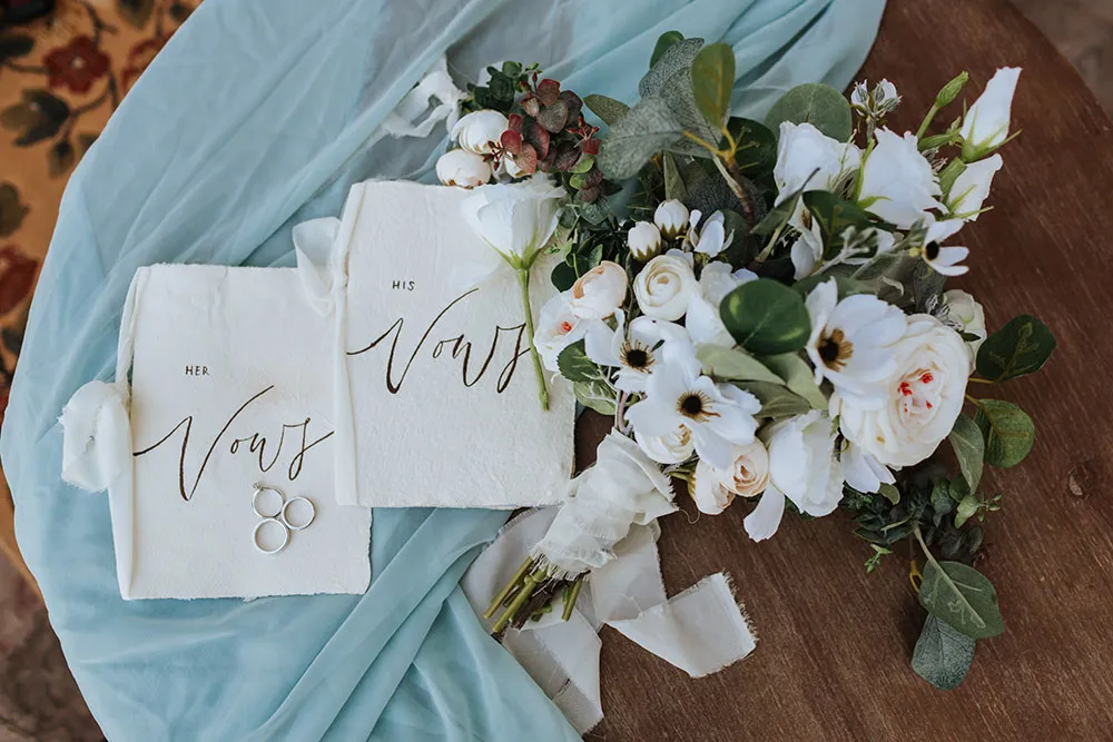 Manoj Photography. Styling by Eventistry. theweddingnotebook.com