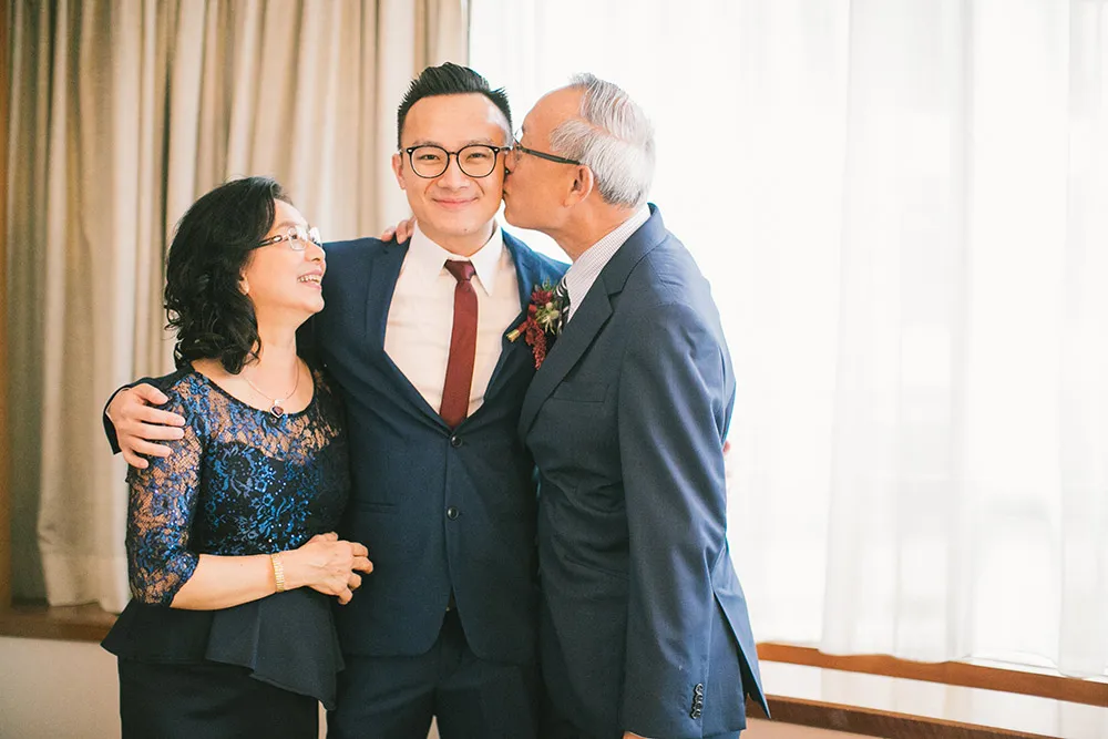 Munkeat Photography. theweddingnotebook.com