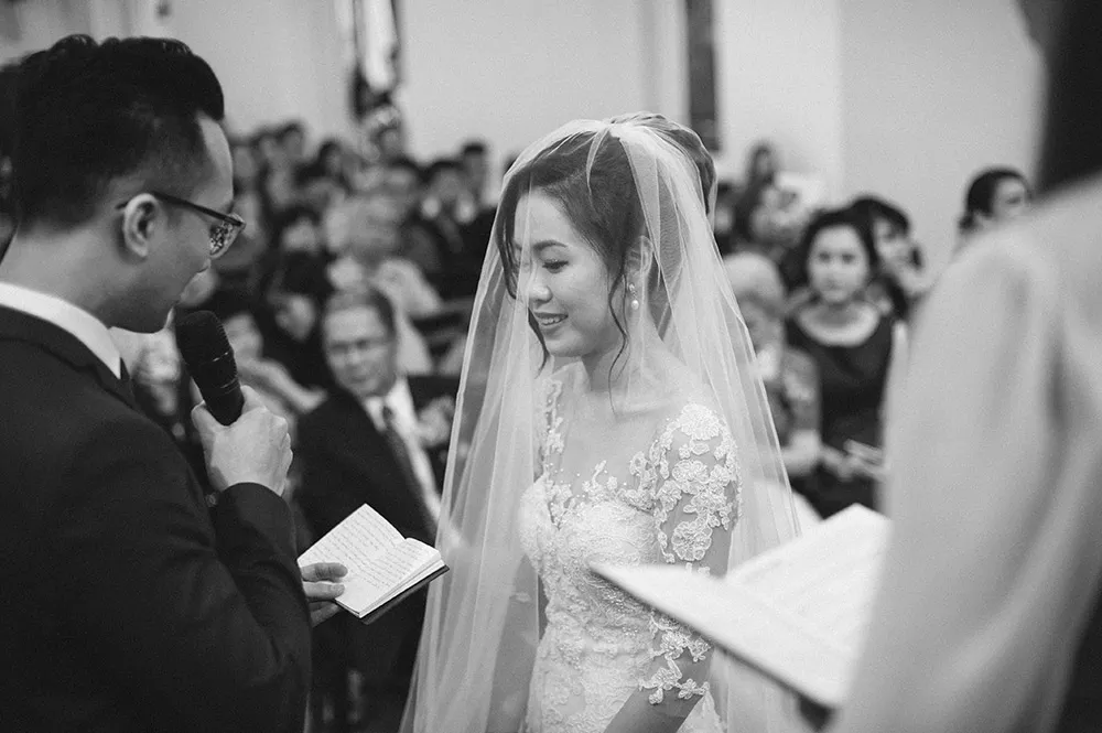 Munkeat Photography. theweddingnotebook.com