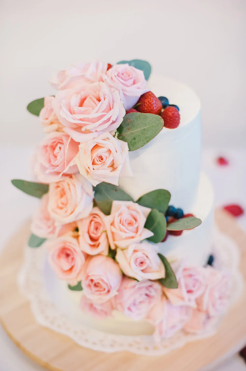 Munkeat Photography. theweddingnotebook.com