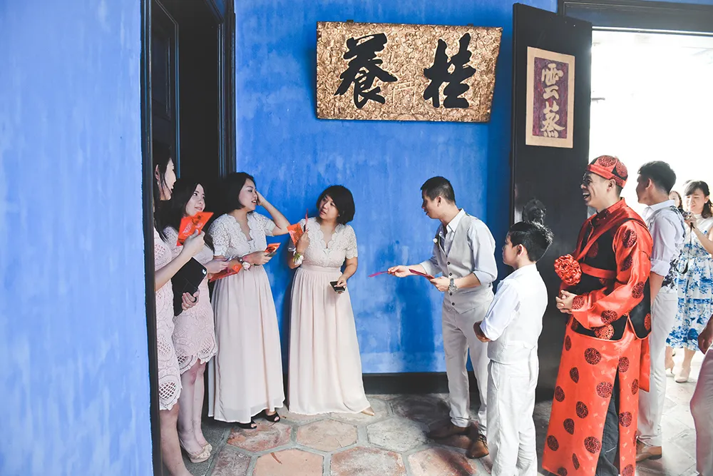 Photo by Andrew Yep Photographie. theweddingnotebook.com