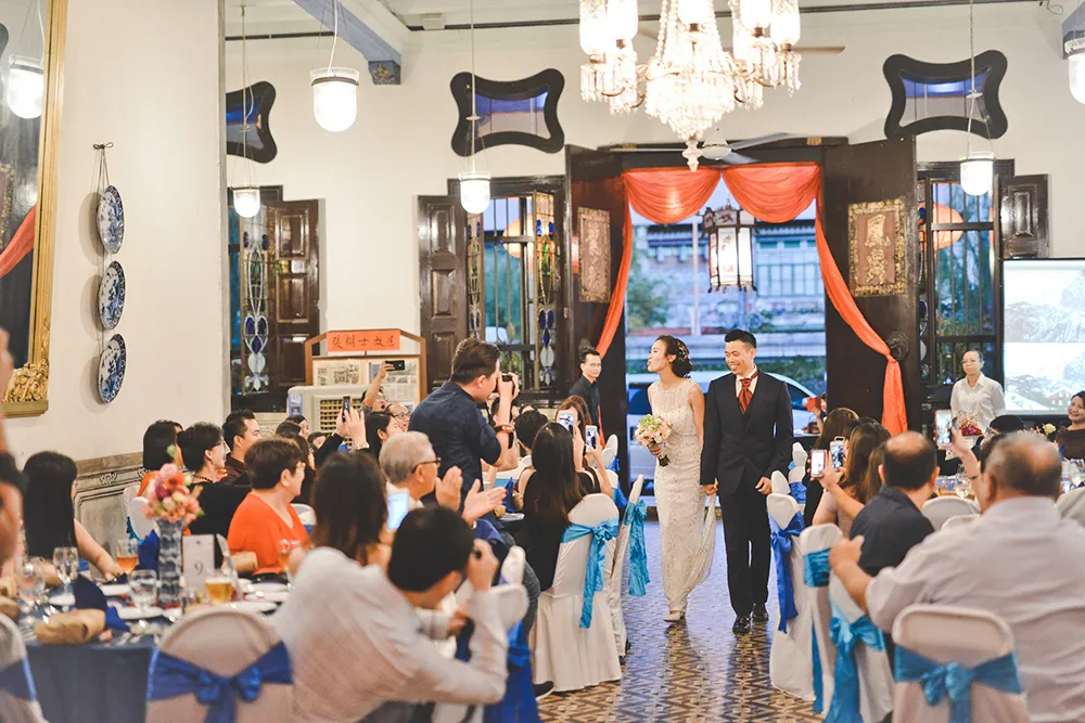 Photo by Andrew Yep Photographie. theweddingnotebook.com