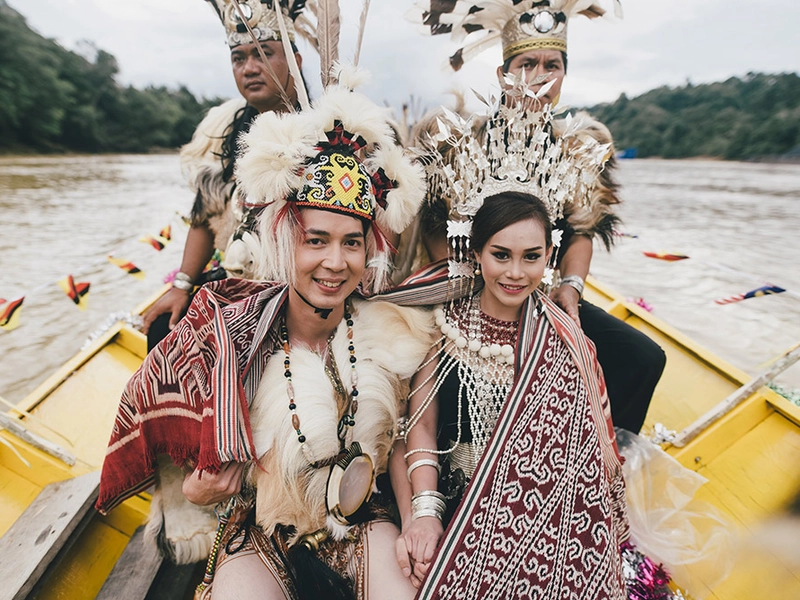 A Traditional Yet Glamorous Blush Pink Wedding in Sarawak