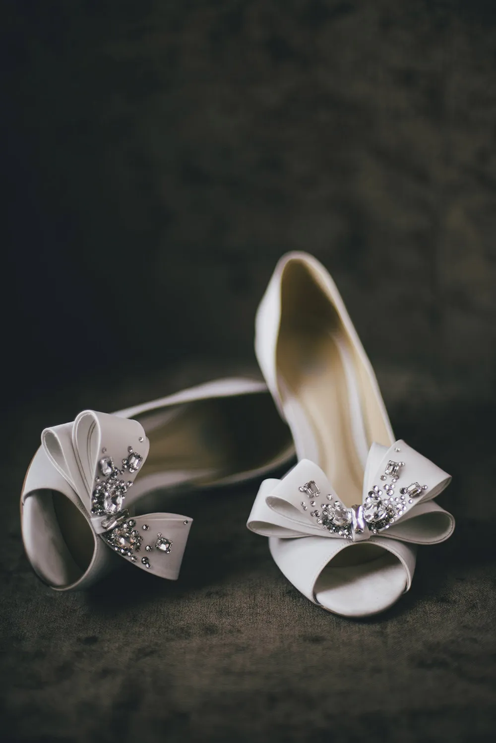 Photo by Bespoke Photographics. theweddingnotebook.com