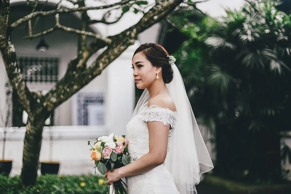 Photo by Bespoke Photographics. theweddingnotebook.com